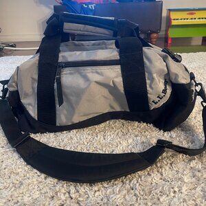 NEW L.L.Bean Gray/Black Duffel Gym Bag w/ Shoulder Strap